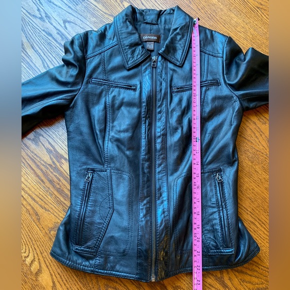 Danier Black Leather Jacket, 2XS - Picture 9 of 12